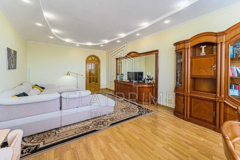 4-room apartment for sale 149 m² in the center of Kyiv
