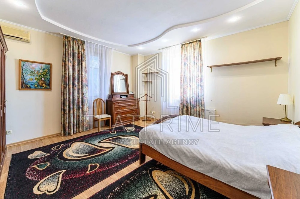 4-room apartment for sale 149 m² in the center of Kyiv