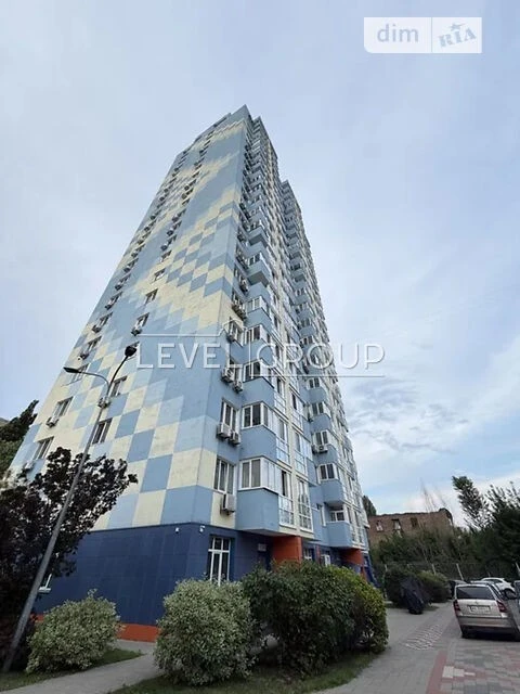 For sale 2-room apartment 65 sq. m. on Priorska Street 16 • ID 346701