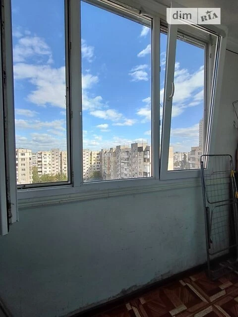 Sale of 1-room apartment 35 sq. m on 79 Heroiv Dnipra St. • ID 34