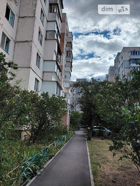 Sale of 1-room apartment 35 sq. m on 79 Heroiv Dnipra St. • ID 34