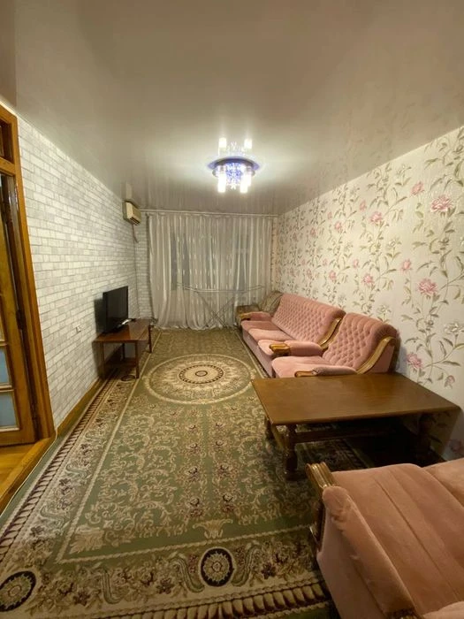 Продам 3ку Ул Школьная Малый Рынок