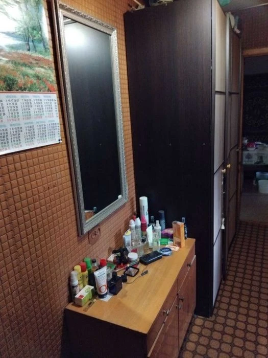 For sale: 2-room apartment, improved, 50 m2, floor 3/9, Klochk Street
