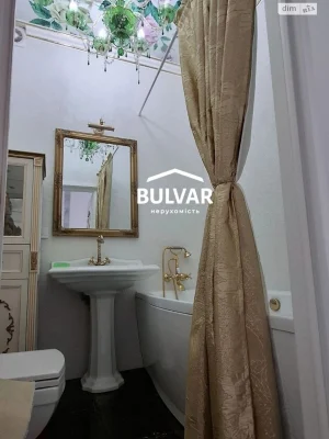For sale Apartment Nahirny (Kyivskyi)