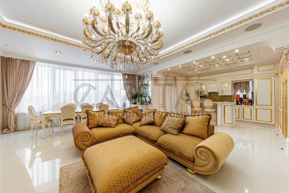 Продаж 3-поверхового будинку, 332м2, Солом'янський р-н, Бати