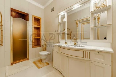 Продаж 3-поверхового будинку, 332м2, Солом'янський р-н, Бати