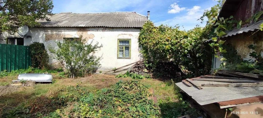 Продаж пів-будинку на вул. Долинського Луки, 3 (Кареловська)