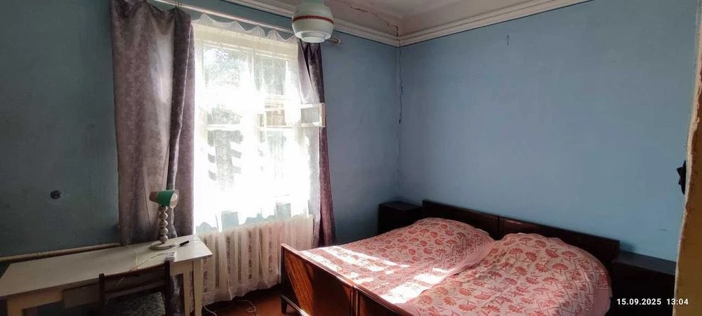 Продаж пів-будинку на вул. Долинського Луки, 3 (Кареловська)