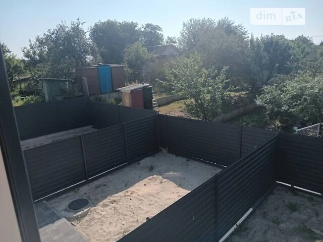 Продаж 2 поверхового таунхауса з ділянкою на 1.8 сотки, 120