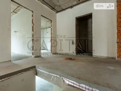 Продаж 2 поверхового будинку з балконом і ділянкою на 5 сото