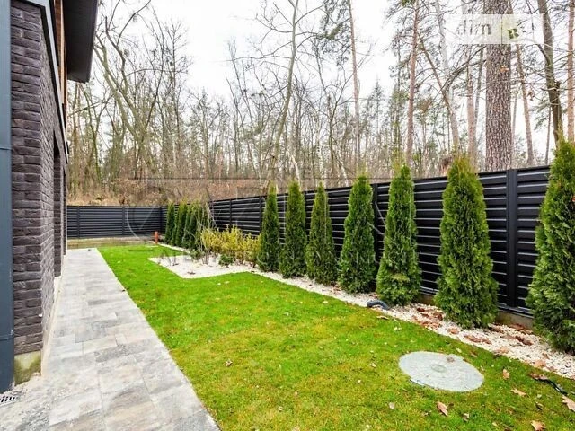 Продаж 2 поверхового будинку з балконом і ділянкою на 5 сото