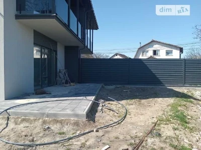 Продаж 2 поверхового дуплекса з ділянкою на 3.8 сотки, 155 к