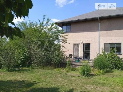 Продаж 2 поверхового будинку з гаражем і ділянкою на 6 соток
