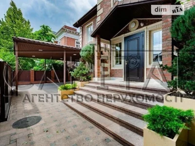 Продаж 3 поверхового будинку з верандою і ділянкою на 10 сот