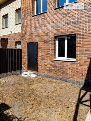 Продаж 3 поверхового таунхауса з ділянкою на 2 сотки, 161.4
