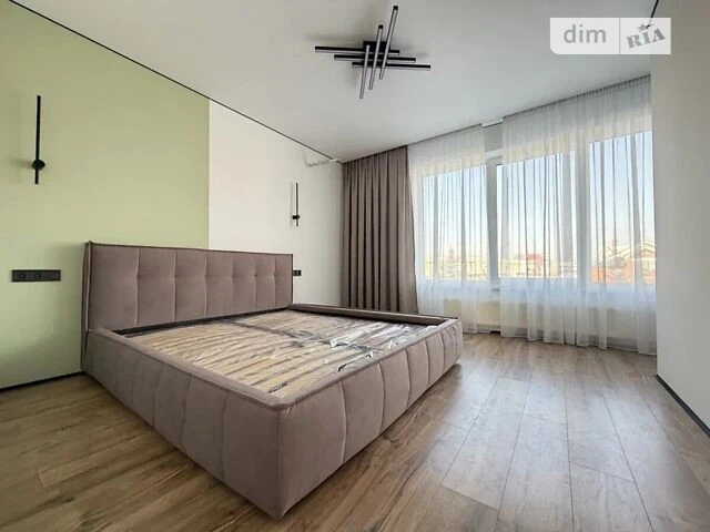 Продаж 2 поверхового таунхауса з ділянкою на 2 сотки, 125 кв