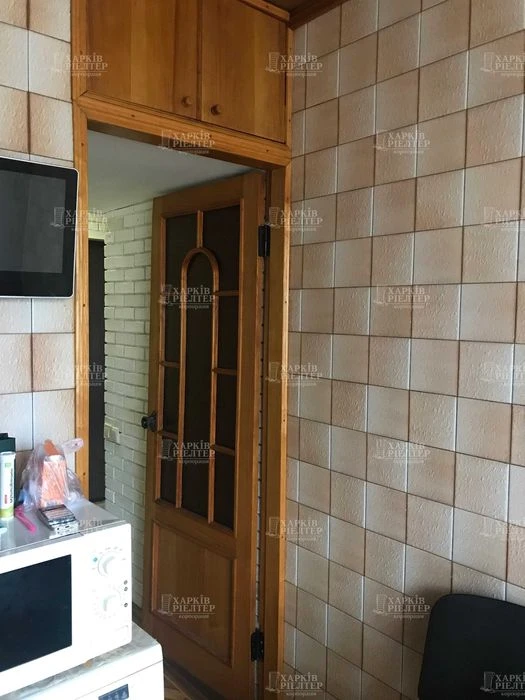 VS S4 For sale 2-room apartment Saltovka, Poznanskaya street