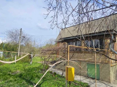 Будинок. Київ, 61-ша Садова вул.