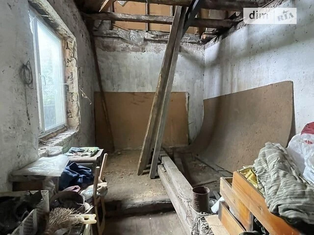 Продаж 1 поверхового будинку з ділянкою на 1 сотку, 49.3 кв.