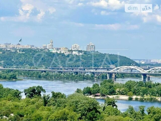 Sale of 2-room apartment 63 sq. m on Dniprovska embankment 18 • ID