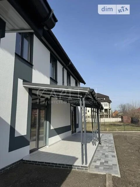 Продаж 2 поверхового будинку з ділянкою на 10 соток, 120 кв.