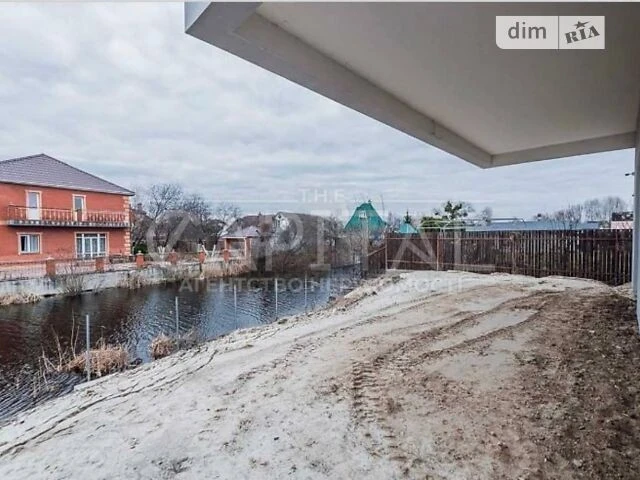 Продаж 1 поверхового будинку з ділянкою на 10 соток, 235 кв.