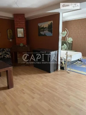 Продаж 3 поверхового будинку з гаражем і ділянкою на 8 соток