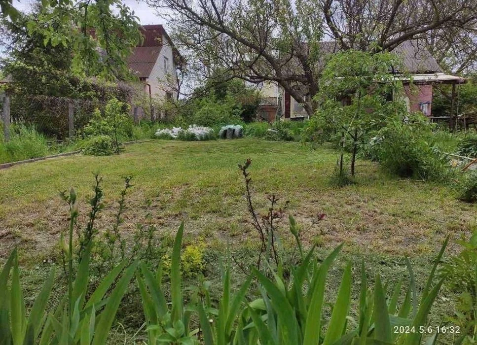 Продам дачу на Осокорках в садовому товаристві, вул. 118- Са