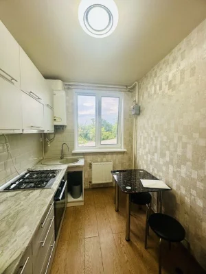 I will sell a 1-room apartment in a small apartment building, gas, air conditioning
