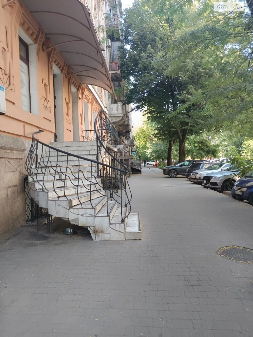 Продажа квартир Приморский.