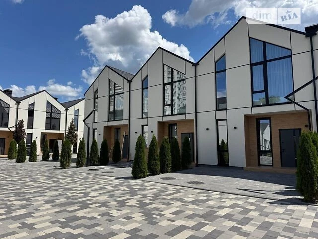 Продаж 2 поверхового таунхауса з ділянкою на 2 сотки, 125 кв