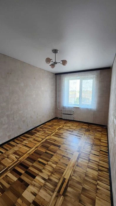 3 комнатная квартира на Песках, центр Южного