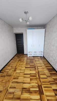 3 комнатная квартира на Песках, центр Южного