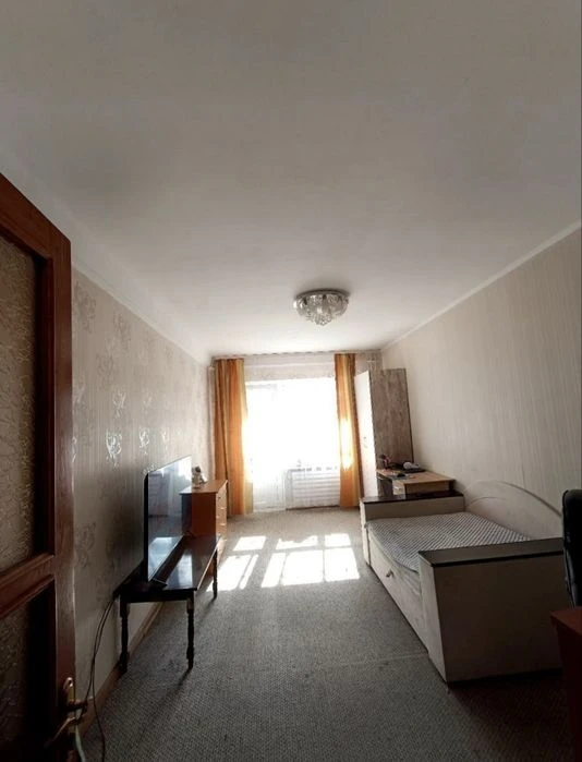 3rd apartment for sale in Khortytsky district