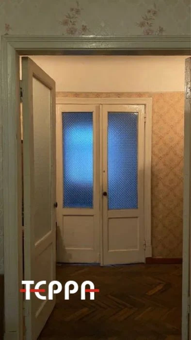 4-room apartment for sale in the city center