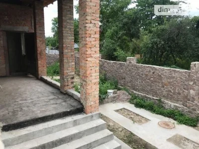 Продаж 3 поверхового будинку з ділянкою на 3 сотки, 315 кв.