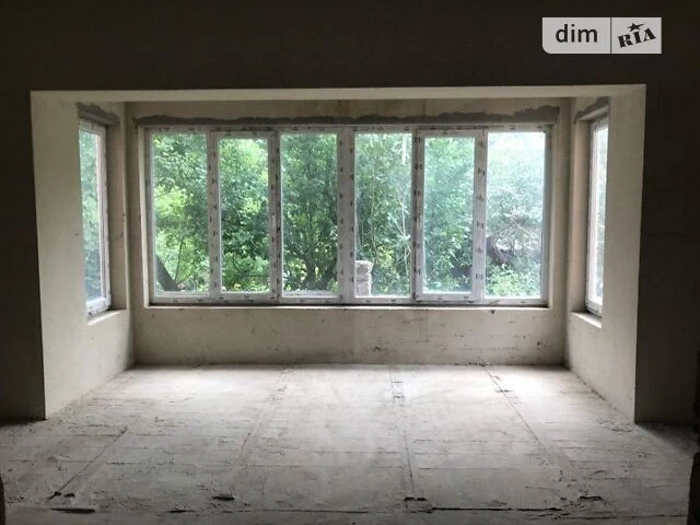 Продаж 3 поверхового будинку з ділянкою на 3 сотки, 315 кв.