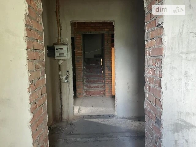 Продаж 3 поверхового будинку з ділянкою на 3 сотки, 315 кв.