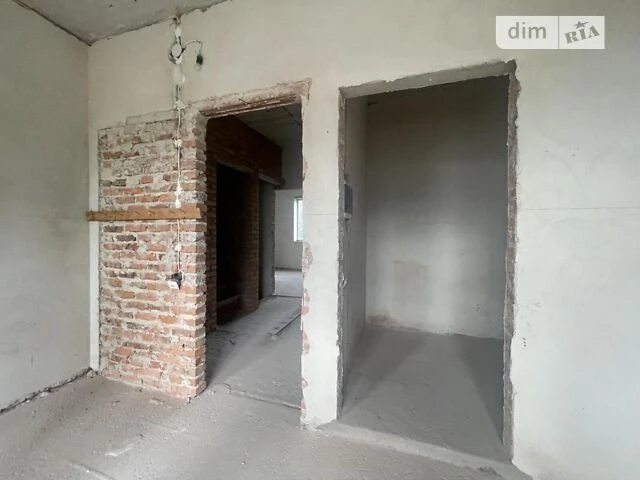 Продаж 3 поверхового будинку з ділянкою на 3 сотки, 315 кв.