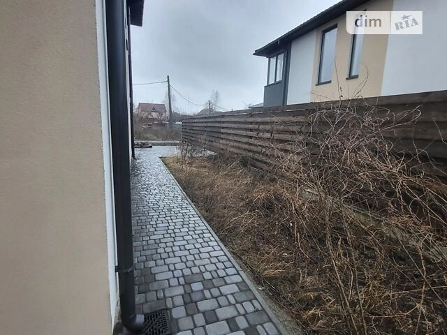 Продаж 2 поверхового дуплекса з ділянкою на 3 сотки, 130 кв.