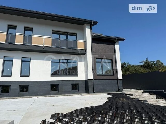 Продаж 3 поверхового будинку з ділянкою на 11 соток, 437 кв.