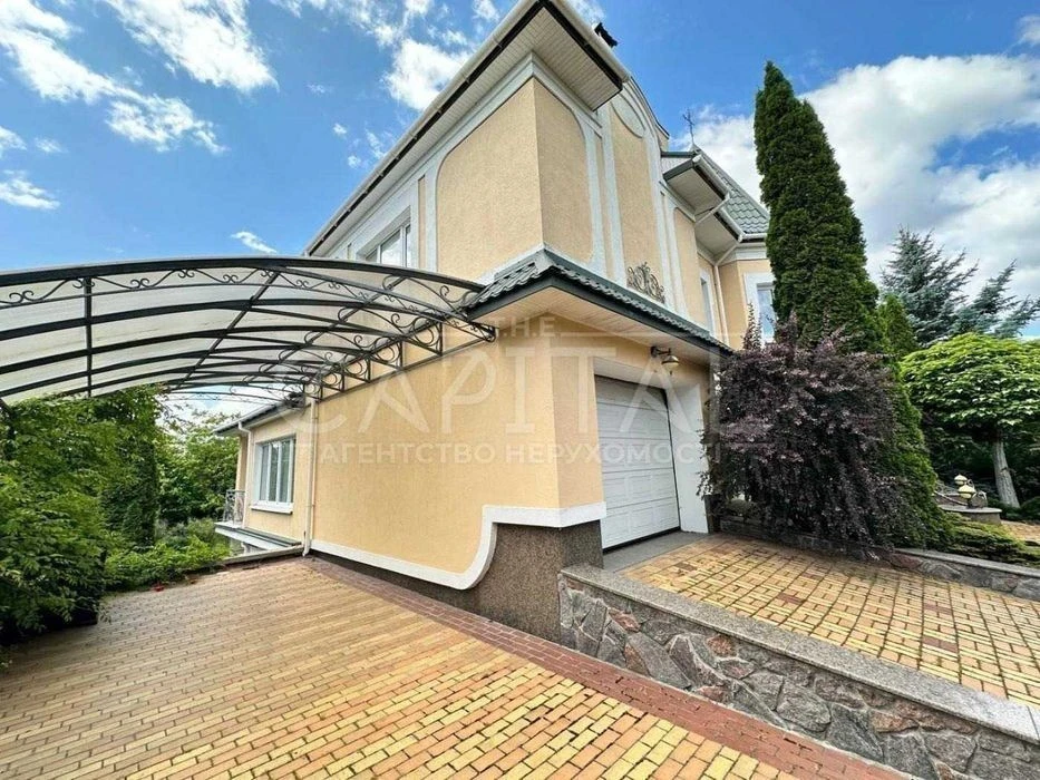 Продаж / Будинок / 359 м2 / Хлепча / вул. Верхній Вал