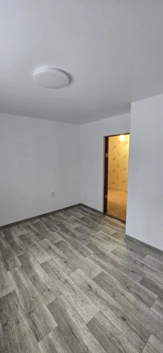 H S2 Selling a 3-room apartment near Kholodnaya Gora metro station