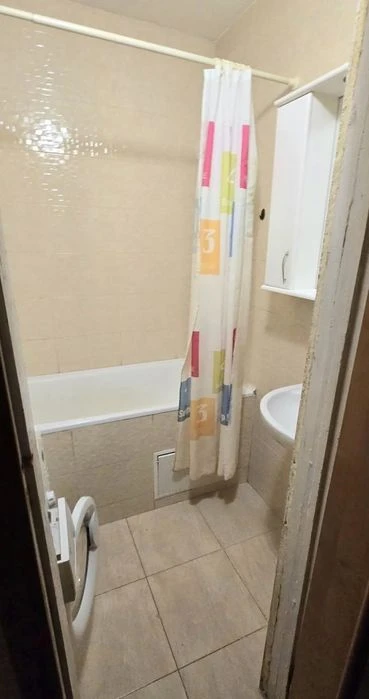 H S2 Selling a 3-room apartment near Kholodnaya Gora metro station