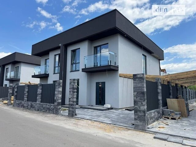 Продаж 2 поверхового дуплекса з ділянкою на 3 сотки, 140 кв.