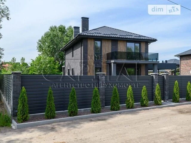 Продаж 2 поверхового будинку з ділянкою на 8.5 сотки, 200 кв