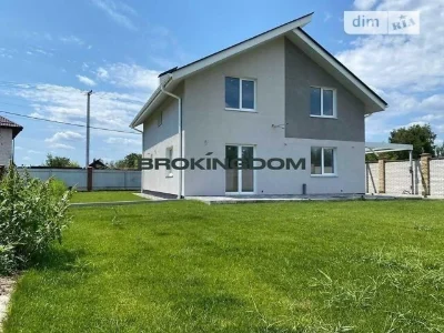 Продаж 2 поверхового будинку бесідка і ділянкою на 5 соток,