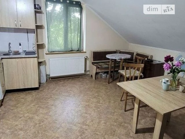 Продаж 2 поверхового будинку з балконом і ділянкою на 6 сото