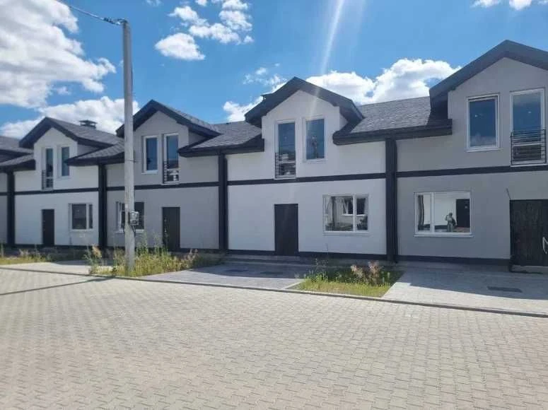 Будинок 130 кв.м. лише 67 тис дол.  усі комунікаці
