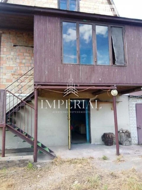 Продаж 2 поверхового будинку 127 кв. м, 3 кімнати, на вул. Л